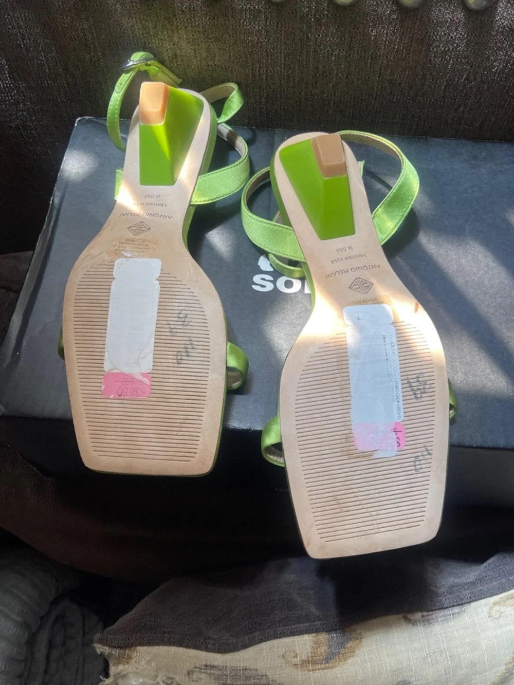 ANTONIO MELANI Lime Green Ankle-Strap Mid Heel Sandals - Picture 3 of 4